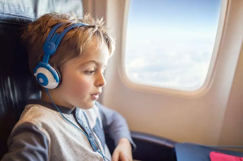 Kid on plane